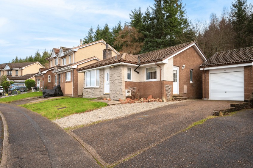 Images for Lochlann Road, Culloden, IV2