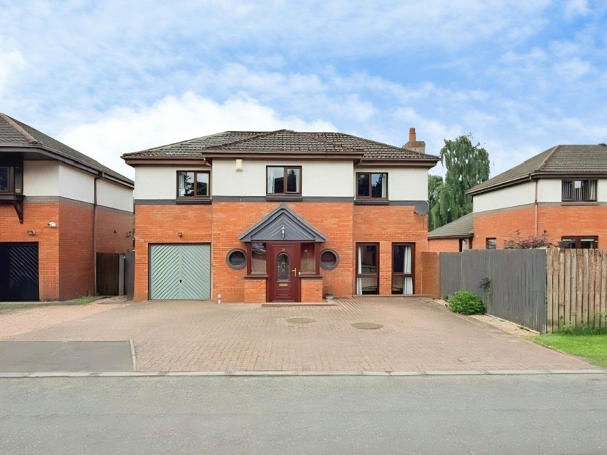 Images for Glentress Gardens, Glenrothes, KY7
