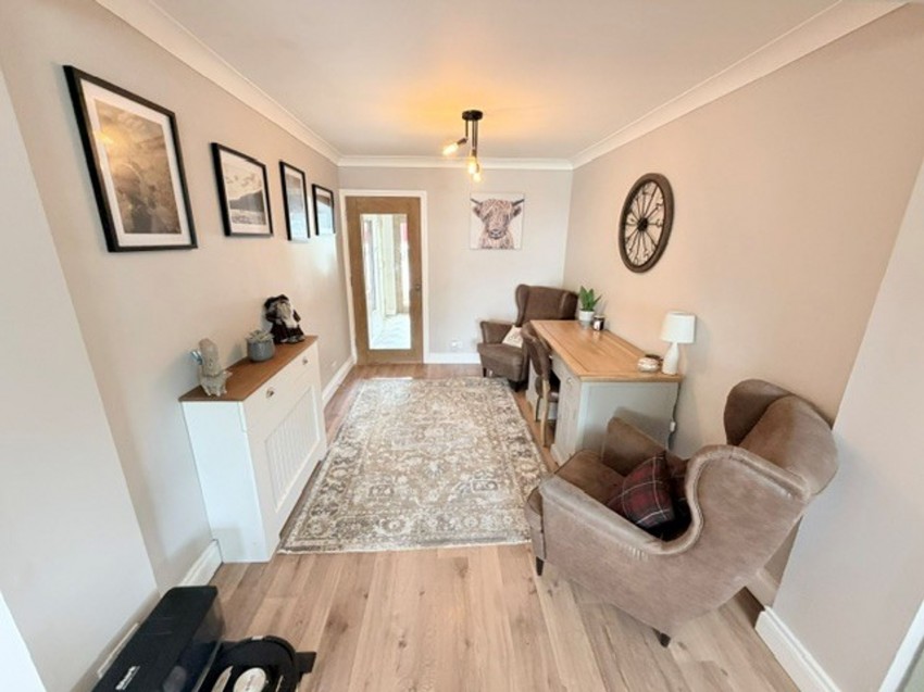 Images for Glentress Gardens, Glenrothes, KY7