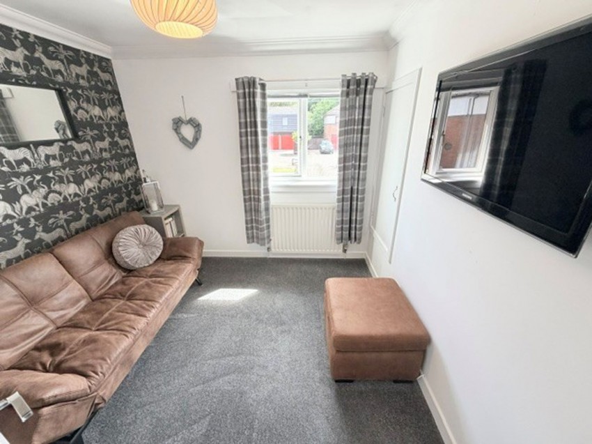 Images for Glentress Gardens, Glenrothes, KY7