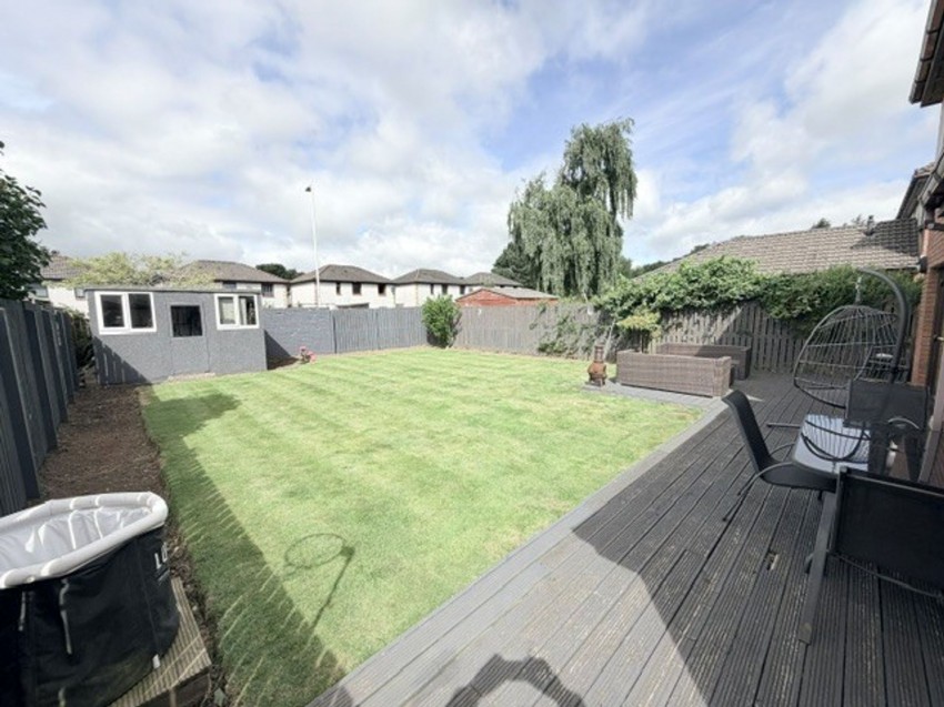 Images for Glentress Gardens, Glenrothes, KY7