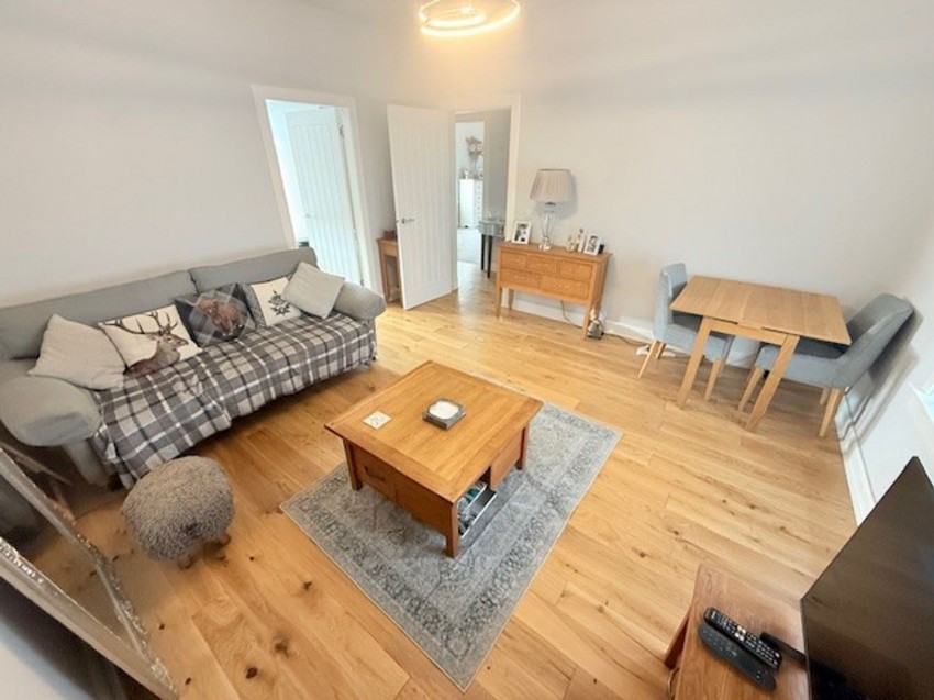 Images for West End, Kinglassie, KY5