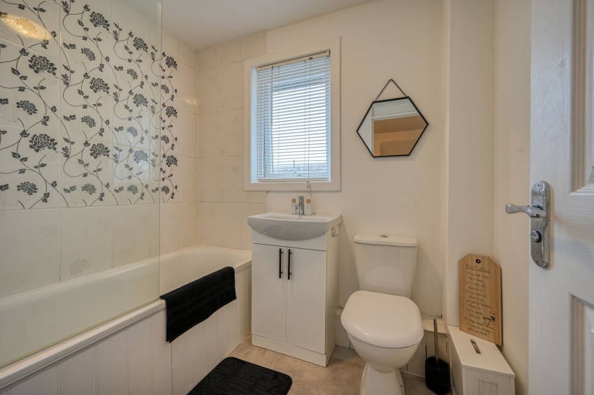 Images for Smithton Park, Smithton, IV2