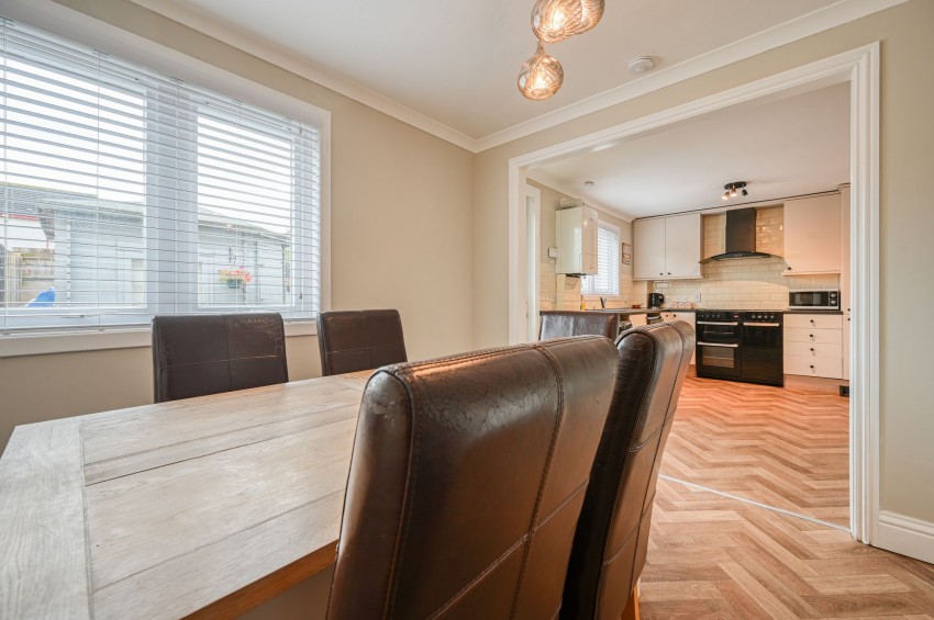 Images for Smithton Park, Smithton, IV2