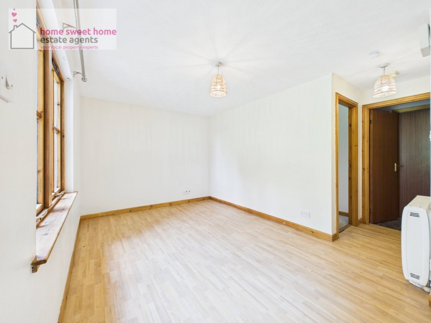 Images for Towerhill Crescent, Cradlehall, IV2