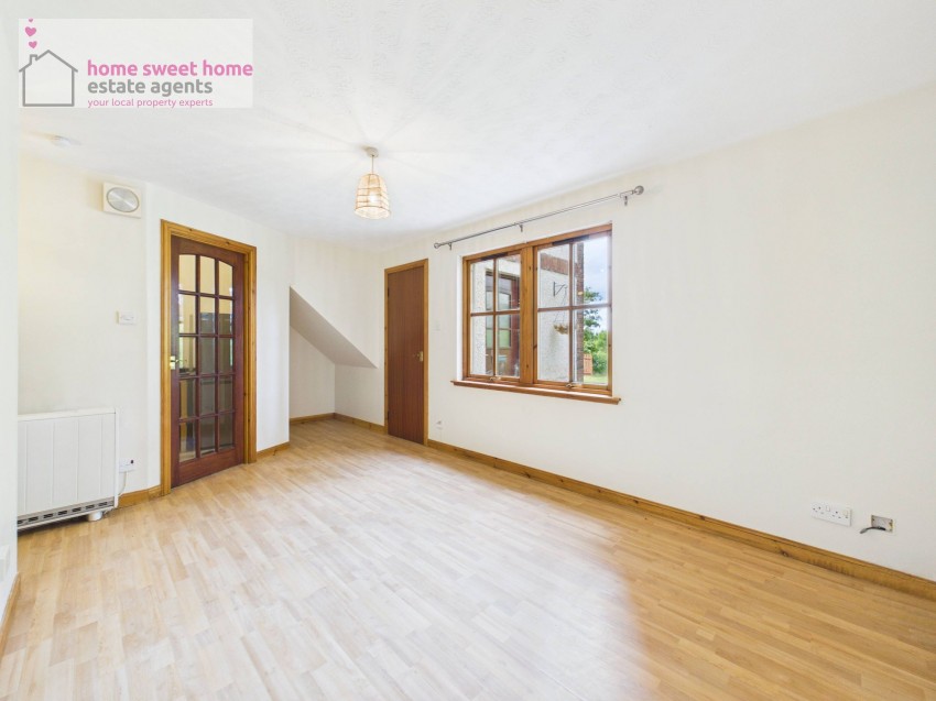 Images for Towerhill Crescent, Cradlehall, IV2