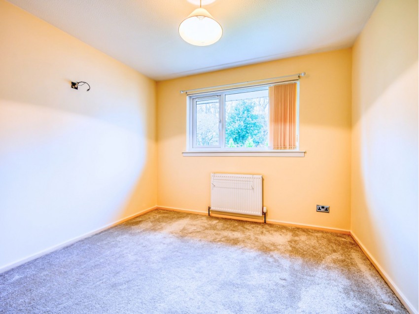 Images for Hazel Avenue, Culloden, IV2