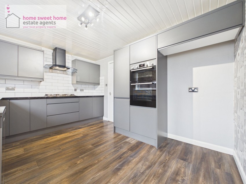 Images for Smithton Park, Smithton, IV2